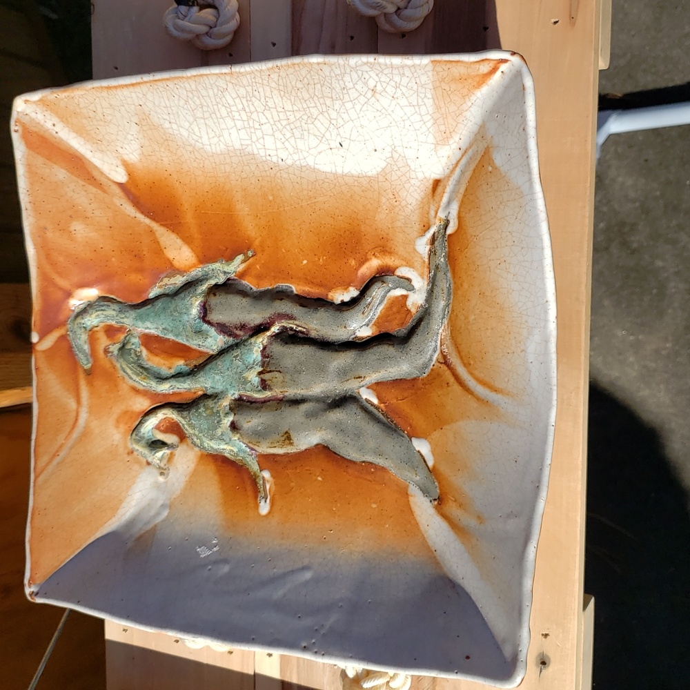 Platter/bowl 12 x12 artist signed